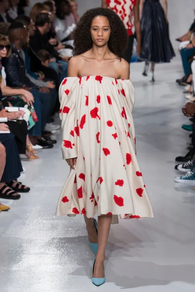 Look 53